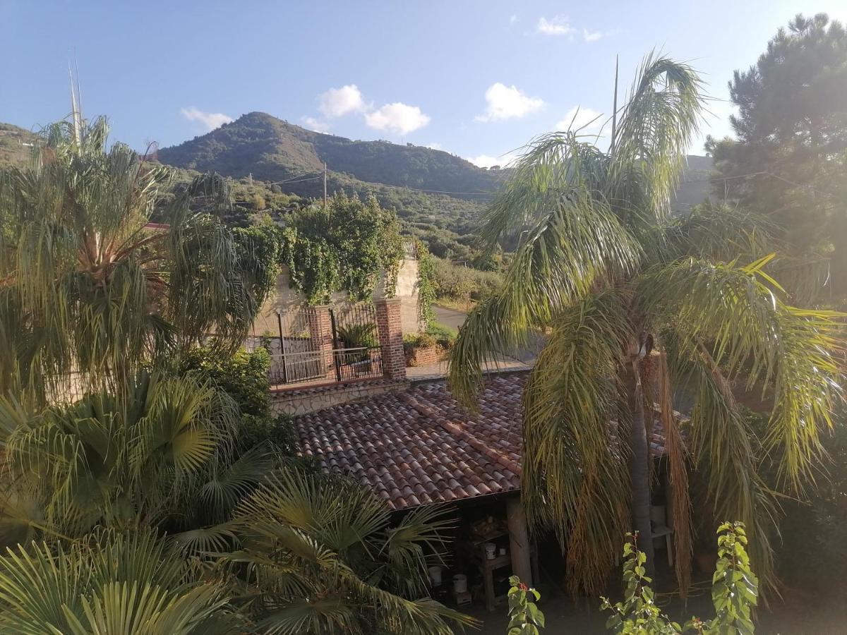 Da Rosa E Ignazio Guest House Piraino Bagian luar foto